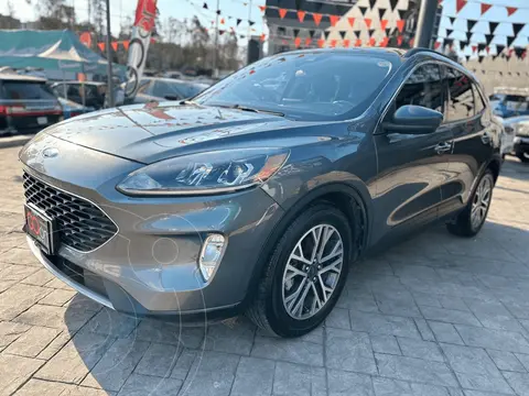 Ford Escape H5B usado (2021) color FORE GRIS CARBONO precio $390,000