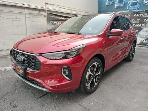 Ford Escape Titanium EcoBoost usado (2023) color Rojo financiado en mensualidades(enganche $167,588 mensualidades desde $12,815)