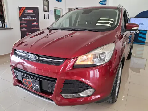 Ford Escape Trend Advance usado (2016) color Rojo precio $190,000