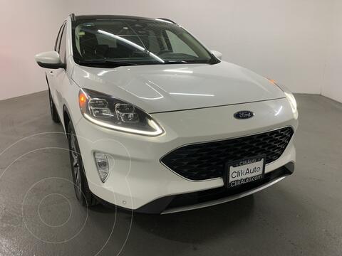 Ford Escape Titanium EcoBoost usado (2020) color Blanco financiado en mensualidades(enganche $116,000 mensualidades desde $13,100)