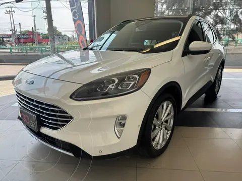 Ford Escape Titanium EcoBoost usado (2022) color Blanco precio $480,000