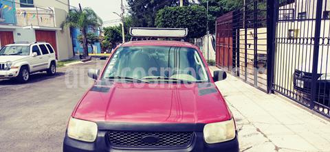 foto Ford Escape XLT 3.0L V6 usado (2004) color Rojo precio $90,000