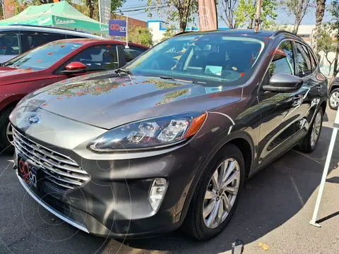 Ford Escape Titanium EcoBoost usado (2021) color Gris financiado en mensualidades(enganche $115,812 mensualidades desde $8,856)