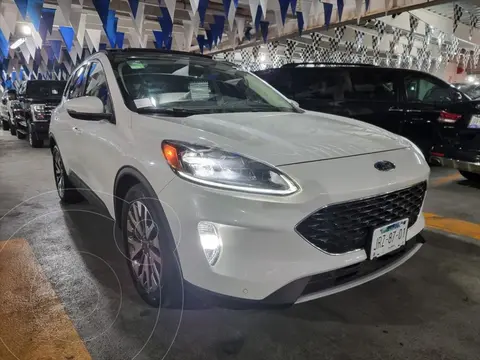 Ford Escape Titanium EcoBoost usado (2020) color Blanco financiado en mensualidades(enganche $119,600 mensualidades desde $16,760)