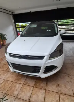 Ford Escape SE Plus usado (2016) color Blanco precio $275,000