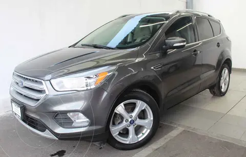 foto Ford Escape Trend Advance usado (2017) color Gris precio $305,000