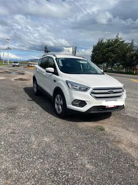 Ford Escape Trend Advance usado (2018) color Blanco Platinado precio $220,000