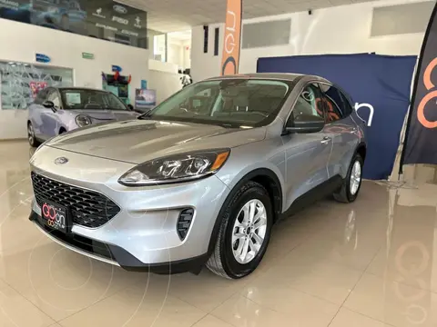 Ford Escape Trend Advance usado (2022) color plateado precio $370,000