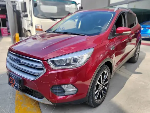 Ford Escape Titanium EcoBoost usado (2018) color Rojo financiado en mensualidades(enganche $104,912 mensualidades desde $8,023)