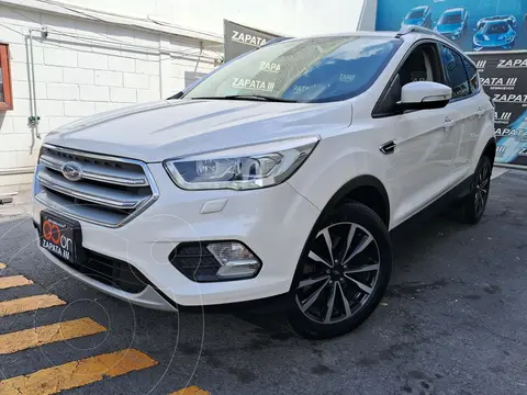 Ford Escape Titanium EcoBoost usado (2019) color Blanco financiado en mensualidades(enganche $115,250 mensualidades desde $6,684)