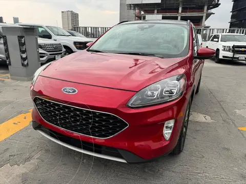 Ford Escape Titanium EcoBoost usado (2020) color Rojo precio $539,000