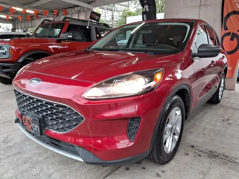 Ford Escape Trend Advance usado (2022) color Rojo financiado en mensualidades(enganche $113,088 mensualidades desde $8,648)