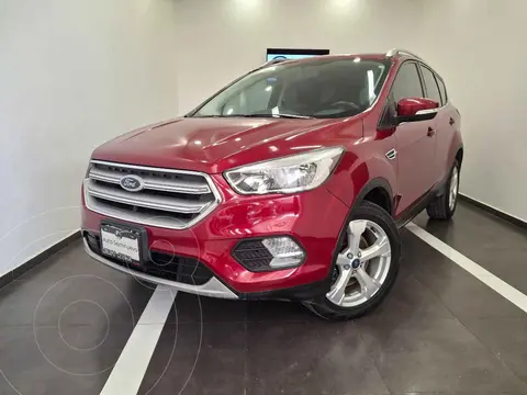 Ford Escape Titanium EcoBoost usado (2018) color Rojo financiado en mensualidades(enganche $61,600 mensualidades desde $6,077)