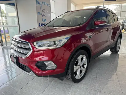 Ford Escape Trend Advance EcoBoost usado (2019) color Rojo financiado en mensualidades(enganche $84,202 mensualidades desde $6,439)