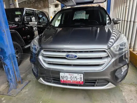 Ford Escape S Plus usado (2019) color Gris precio $289,900