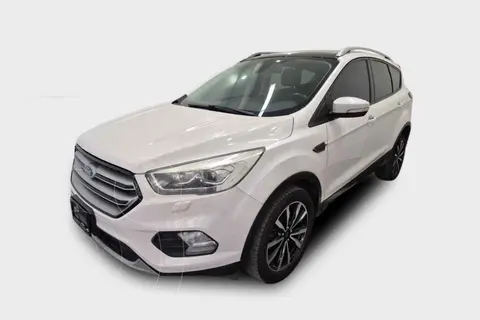 foto Ford Escape Titanium EcoBoost usado (2019) color Plata precio $283,000