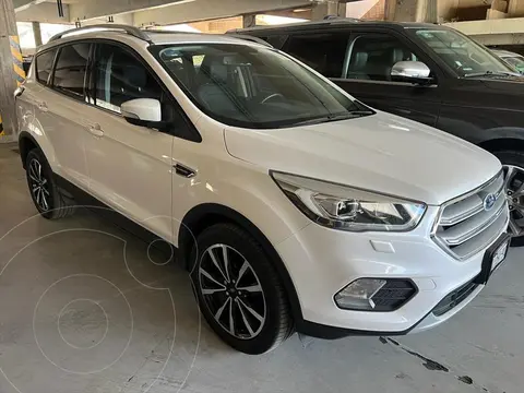 foto Ford Escape Titanium EcoBoost usado (2019) color Blanco precio $498,000