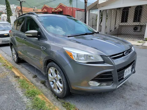 Ford Escape Titanium EcoBoost usado (2014) color Gris Nocturno precio $205,000