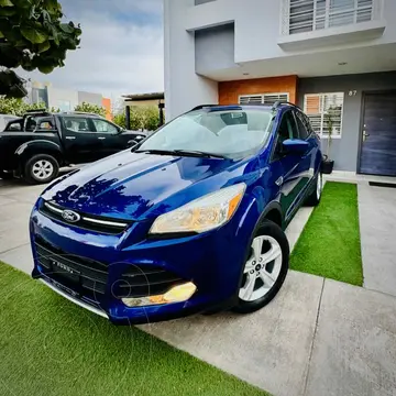 Ford Escape Titanium EcoBoost usado (2016) color Azul precio $199,000