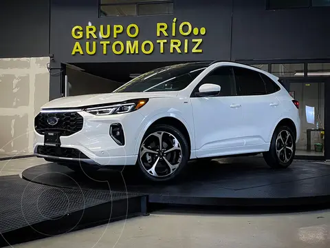Ford Escape Titanium EcoBoost usado (2023) color Blanco precio $649,000