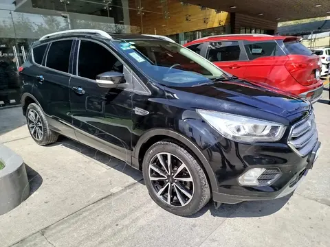 Ford Escape Titanium usado (2018) color Negro Profundo financiado en mensualidades(enganche $85,000 mensualidades desde $9,100)