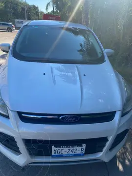 Ford Escape SE usado (2015) color Blanco precio $210,000