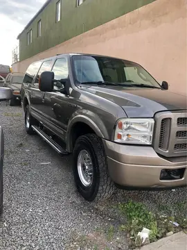 Ford Excursion Eddie Bauer 4x2 6.8L usado (2005) color Verde precio u$s14,500