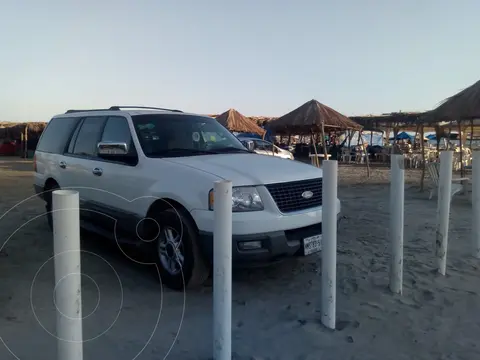 Ford Expedition Limited 4x4 usado (2003) color Blanco precio $100,000