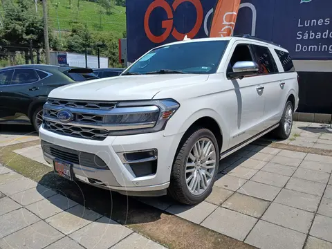 Ford Expedition Platinum Max 4x4 usado (2022) color Blanco financiado en mensualidades(enganche $286,125 mensualidades desde $21,880)