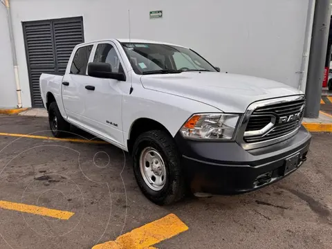 Ford Explorer ST 3.0L usado (2024) color Negro precio $1,500,000
