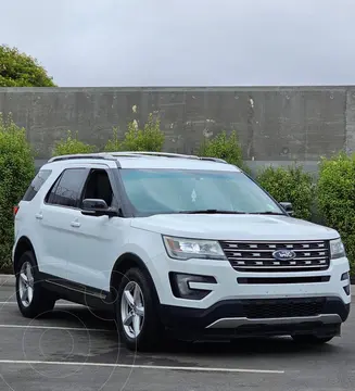 Ford Explorer 3.5L XLT 4x2 usado (2016) color Blanco precio $13.900.000