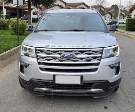 Ford Explorer 3.5L XLT 4x2 usado (2018) color Gris precio $13.390.000