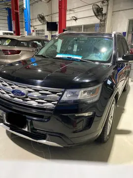 Ford Explorer 3.5L XLT 4x2 usado (2018) color Negro precio $21.000.000