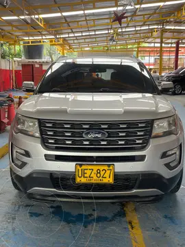 Ford Explorer Limited 4x4 usado (2016) color Plata precio $60.000.000