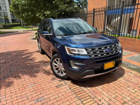 Ford Explorer Limited 4x4 usado (2017) color Azul precio $110.000.000