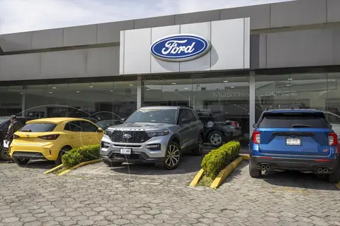 Ford Explorer ST 4WD ECOBOOST Q/C C/SISTEMA DE ENTRETENIMIENTO usado (2023) color Plata precio $960,000