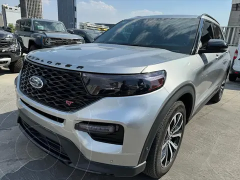 Ford Explorer XL 4x2 Aut usado (2023) color Plata precio $998,000