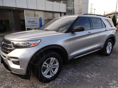 Ford Explorer XLT 4x2 4.0L usado (2020) color Plata precio $590,000