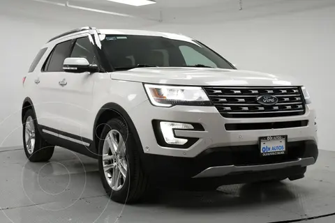 Ford Explorer Limited 4x2 3.6L usado (2017) color Blanco financiado en mensualidades(enganche $112,080 mensualidades desde $8,817)