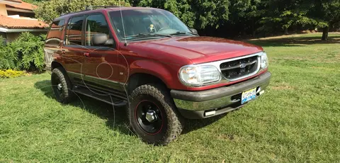 Ford Explorer Limited usado (1998) color Rojo precio $105,000