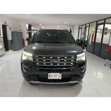 Ford Explorer Limited 4x2 3.6L usado (2017) color Azul petrleo precio $315,000