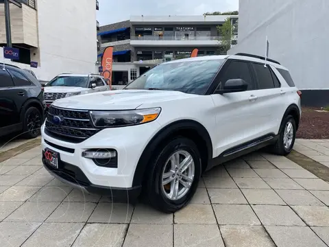 Ford Explorer XLT usado (2022) color Blanco financiado en mensualidades(enganche $182,575 mensualidades desde $13,961)