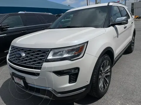 Ford Explorer Platinum 4x4 usado (2019) color Blanco precio $680,000