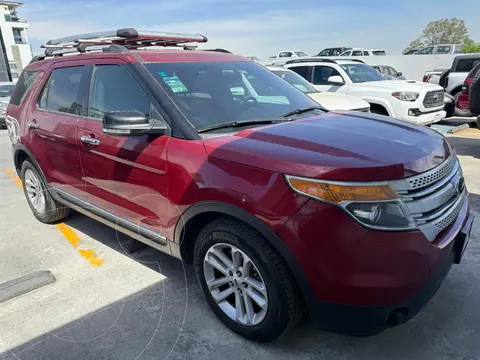 Ford Explorer XLT Piel usado (2015) color Rojo Rubi precio $289,000