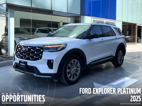 Ford Explorer Platinum usado (2025) color Blanco precio $1,095,000