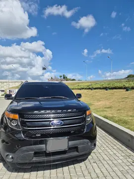 Ford Explorer XLT 4.6L Aut 4x2 usado (2012) color Negro precio u$s18.500