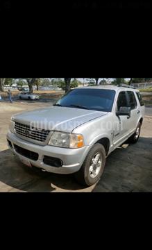 Ford Explorer Limited 4.6L Aut usado (2004) color Plata precio u$s3.000