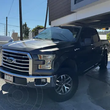 Ford F-150 XL 4x2 3.7L Doble Cabina usado (2015) color Gris Nocturno precio $285,000