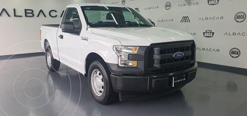 foto Ford F-150 XL 4x2 5.0L Cabina Regular usado (2017) color Blanco precio $379,900