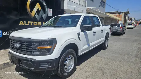 Ford F-150 Doble Cabina 4x4 V8 usado (2024) color Blanco Oxford financiado en mensualidades(enganche $400,000 mensualidades desde $18,000)